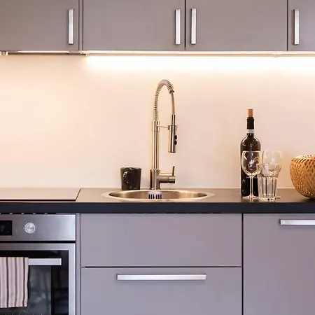 Bright, Cozy, Well Located At Alaunpark-neustadt Appartement