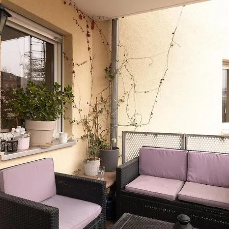 Bright, Cozy, Well Located At Alaunpark-neustadt Apartamento *