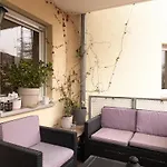 Bright, Cozy, Well Located At Alaunpark-neustadt Daire *