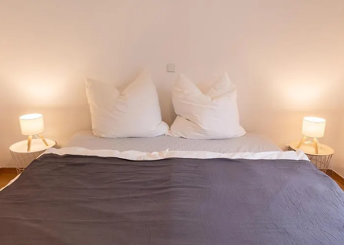 Daire Bright, Cozy, Well Located At Alaunpark-neustadt *