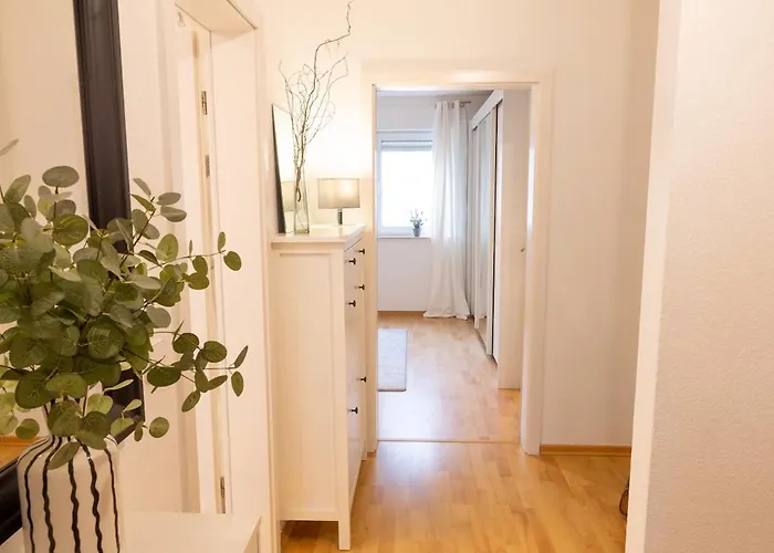Bright, Cozy, Well Located At Alaunpark-neustadt Daire *